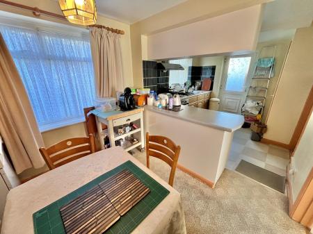 3 bedroom Semi-detached house for sale in Castlemead Drive, Saltash, PL12