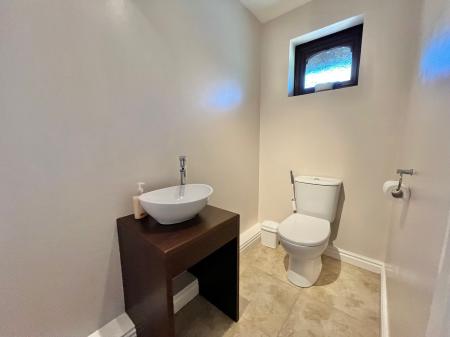 4 bedroom Detached house for sale in Deacon Drive, Saltash, PL12