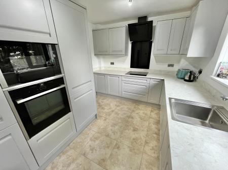 4 bedroom Detached house for sale in Deacon Drive, Saltash, PL12