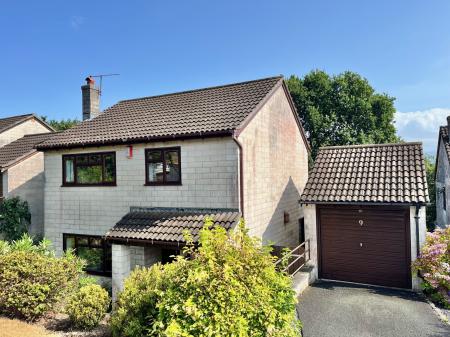 Deacon Drive, Saltash, PL12