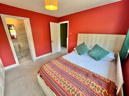 4 bedroom Detached house for sale in Deacon Drive, Saltash, PL12