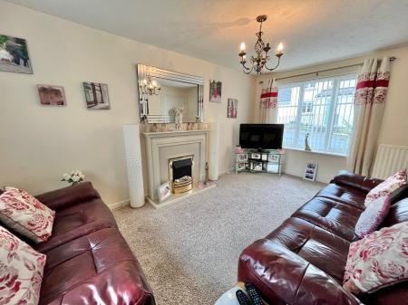 3 bedroom Detached house for sale in Grassmere Way, Pillmere, Saltash, PL12