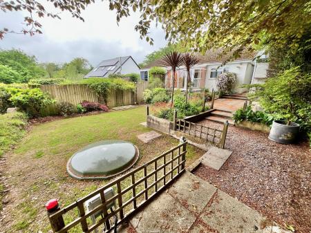 2 bedroom Semi-detached bungalow for sale in Higher Brooklands, Harrowbarrow, PL17