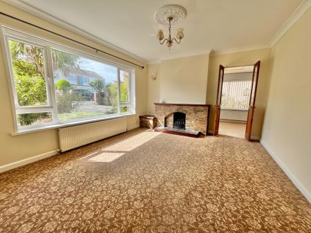 6 bedroom Detached house for sale in Mote Park, Saltash, PL12