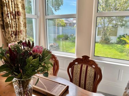 4 bedroom Detached house for sale in Essa Road, Saltash, PL12