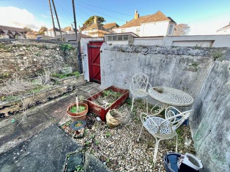 2 bedroom Terraced House for sale in Symons Road, Saltash, PL12