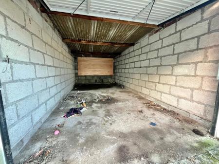 2 bedroom Terraced House for sale in Symons Road, Saltash, PL12