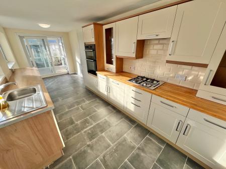 4 bedroom Terraced House for sale in Callington Road, Saltash, PL12