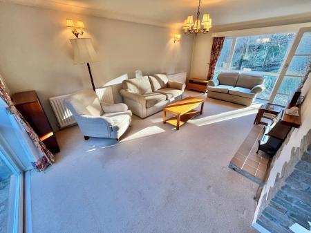 4 bedroom Detached house for sale in Trelawney Road, Saltash, PL12