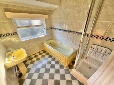 4 bedroom Detached house for sale in Trelawney Road, Saltash, PL12