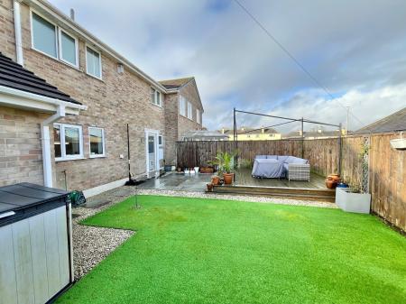 3 bedroom Semi-detached house for sale in Geffery Close, Saltash, PL12
