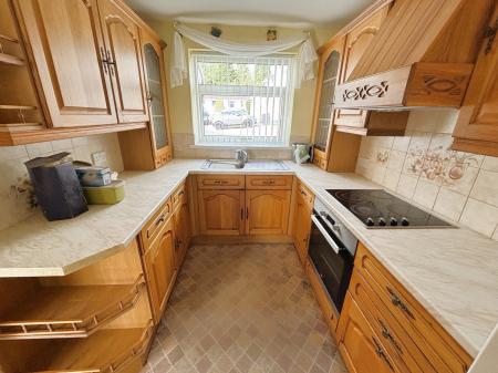 3 bedroom Detached house for sale in Andrews Way, Saltash, PL12