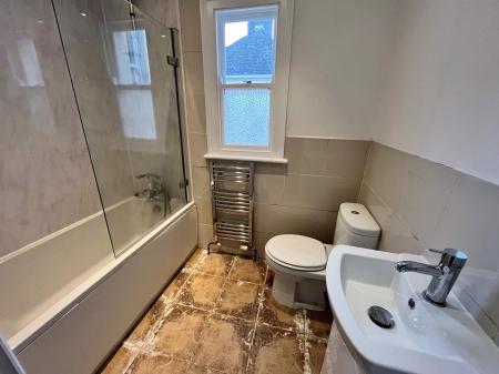 4 bedroom Terraced House to let in Higher Port View, Saltash, PL12