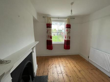 4 bedroom Terraced House to let in Higher Port View, Saltash, PL12