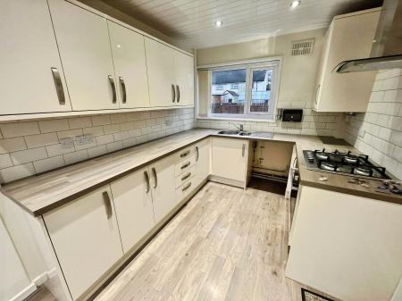 2 bedroom Semi-detached house for sale in Liskeard Road, Saltash, PL12