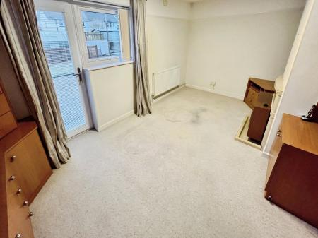 2 bedroom Semi-detached house for sale in Liskeard Road, Saltash, PL12