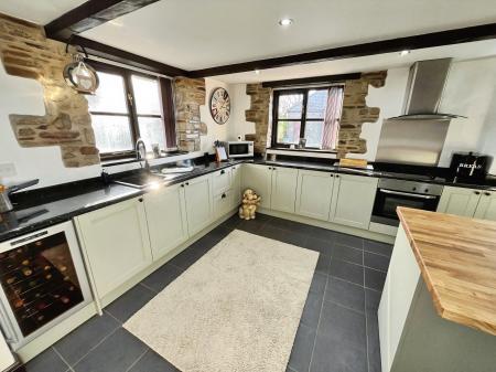 4 bedroom Detached house for sale in Trematon, Saltash, PL12