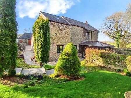 4 bedroom Detached house for sale in Trematon, Saltash, PL12