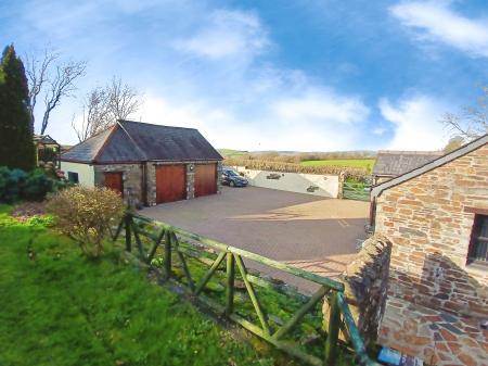 4 bedroom Detached house for sale in Trematon, Saltash, PL12