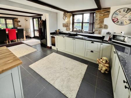 4 bedroom Detached house for sale in Trematon, Saltash, PL12