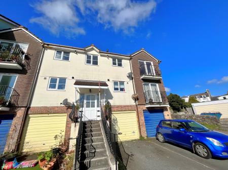 Biscombe Gardens, Saltash, PL12