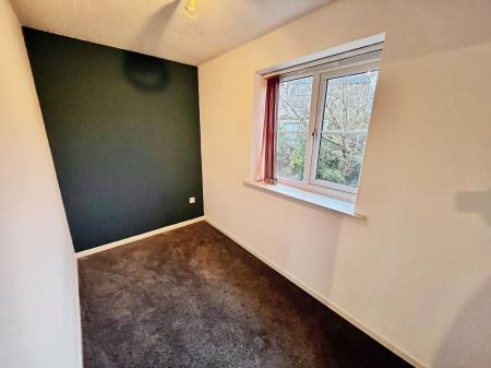 2 bedroom Flat for sale in Biscombe Gardens, Saltash, PL12