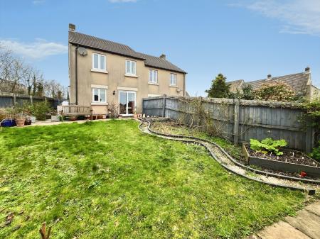 3 bedroom Semi-detached house for sale in Bridal Way, Pillmere, Saltash, PL12