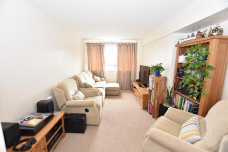 3 bedroom Maisonette to let in Brunel Heights, Saltash, PL12