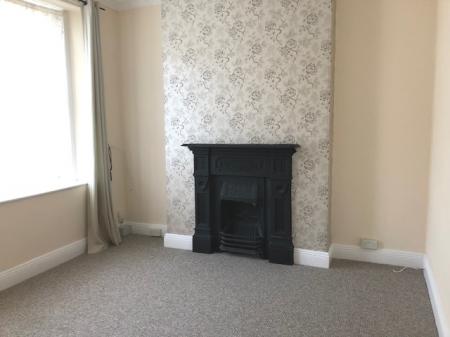3 bedroom Terraced House to let in Ivydale Road, Lipson, Plymouth, PL4