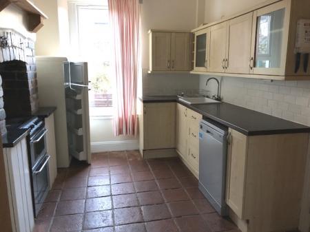 3 bedroom Terraced House to let in Ivydale Road, Lipson, Plymouth, PL4