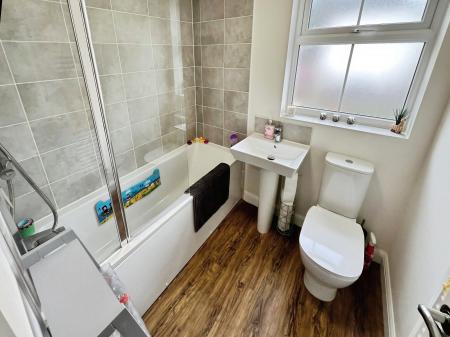 3 bedroom End of terrace house for sale in Green Meadow Close, Carkeel, Saltash, PL12