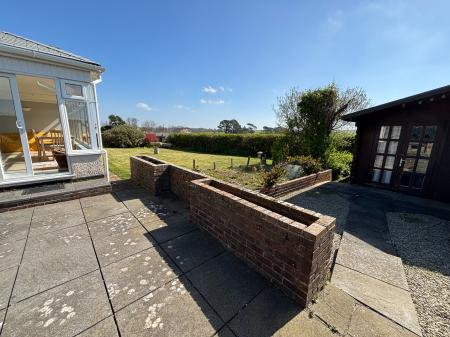 2 bedroom Bungalow to let in Trerulefoot, Trerulefoot, PL12