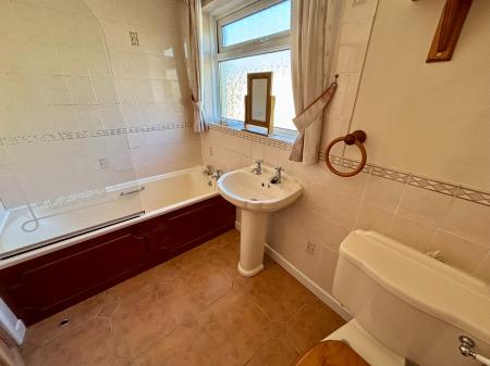 2 bedroom Bungalow to let in Trerulefoot, Trerulefoot, PL12