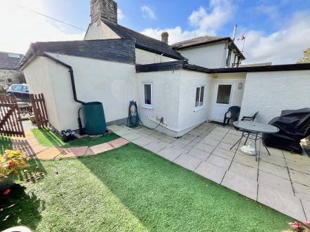 2 bedroom End of terrace house to let in Golberdon, Golberdon, PL17