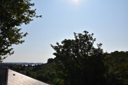 2 bedroom Flat to let in Lower Port View, Saltash, PL12