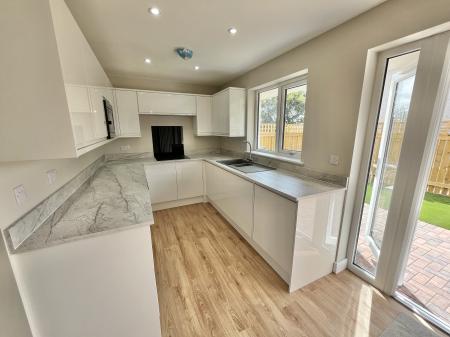 3 bedroom Semi-detached house for sale in Carlton Villas, Hatt, PL12