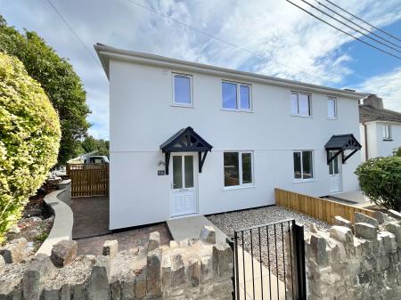 Carlton Villas, Hatt, PL12