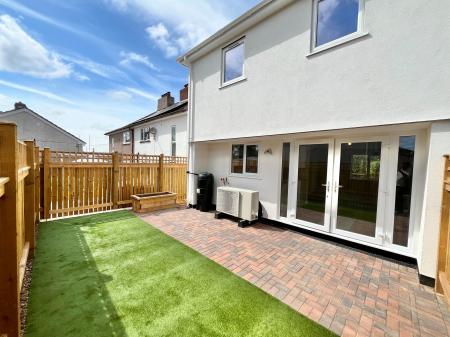 3 bedroom Semi-detached house for sale in Carlton Villas, Hatt, PL12