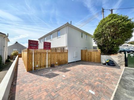 3 bedroom Semi-detached house for sale in Carlton Villas, Hatt, PL12