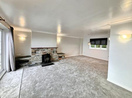 4 bedroom Detached house to let in Beechfield, Downderry, PL11