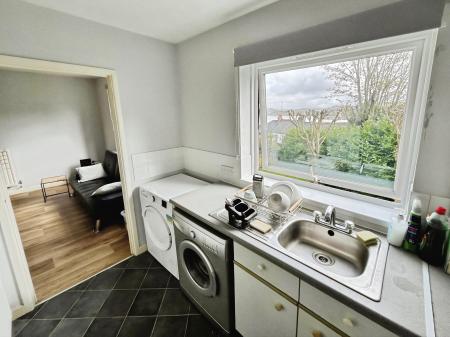2 bedroom Flat for sale in Biscombe Gardens, Saltash, PL12
