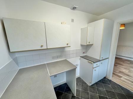 2 bedroom Flat for sale in Biscombe Gardens, Saltash, PL12