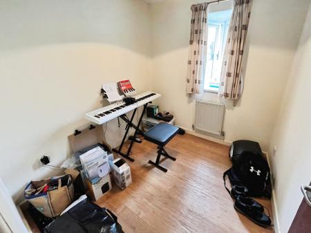 2 bedroom Flat for sale in Biscombe Gardens, Saltash, PL12