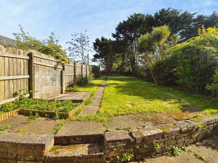 3 bedroom Semi-detached house to let in Home Park, Landrake, PL12