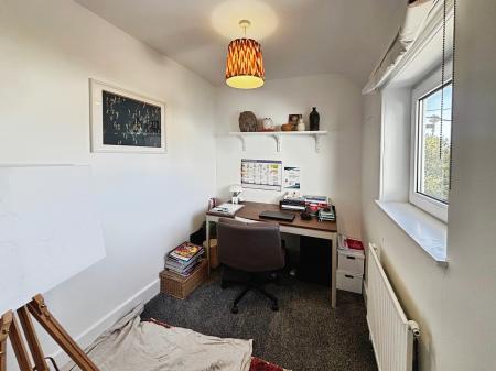 3 bedroom Semi-detached house to let in Home Park, Landrake, PL12