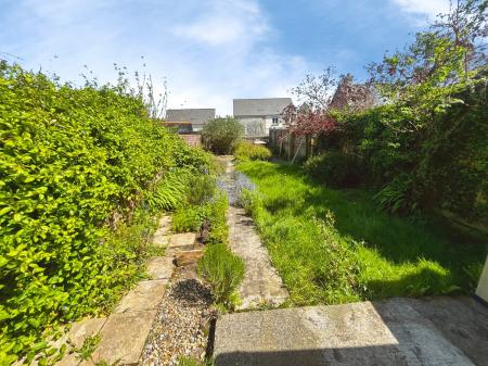 2 bedroom Detached house to let in Callington Road, Saltash, PL12