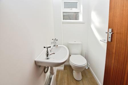 3 bedroom Bungalow to let in Woodgate Road, Liskeard, PL14