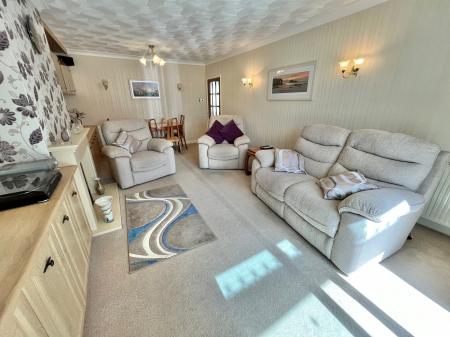 2 bedroom Semi-detached bungalow for sale in Taylor Road, Saltash, PL12
