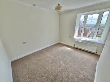 1 bedroom Flat for sale in Cedar Court, Saltash, PL12