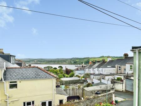3 bedroom Terraced House for sale in North Road, Saltash, PL12